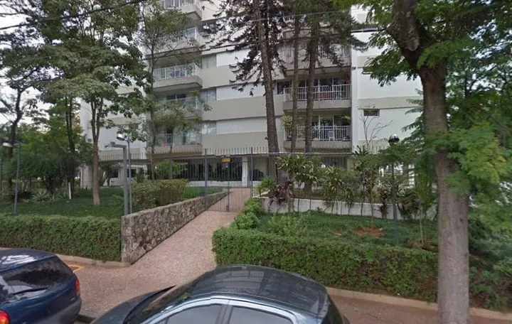 Condomínio Maison De Saint Malo Campo Belo em São Paulo