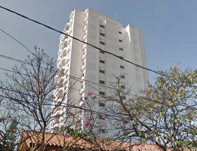 Condomínio Maison De Toulon Campo Belo em São Paulo