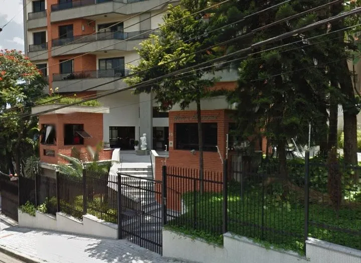 Condomínio Maison Drumond Vila Monumento em São Paulo