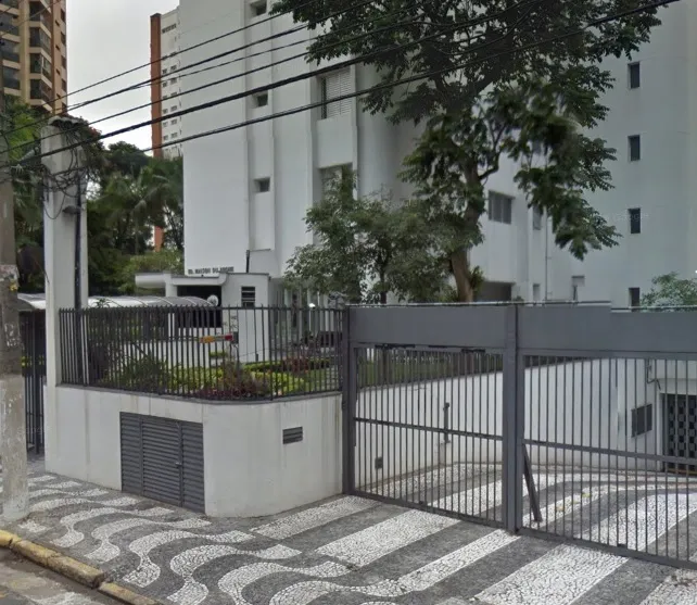 Condomínio Maison Du Rhone Campo Belo em São Paulo