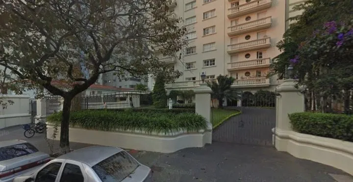 Condomínio Mansão Baudelaire em São Paulo