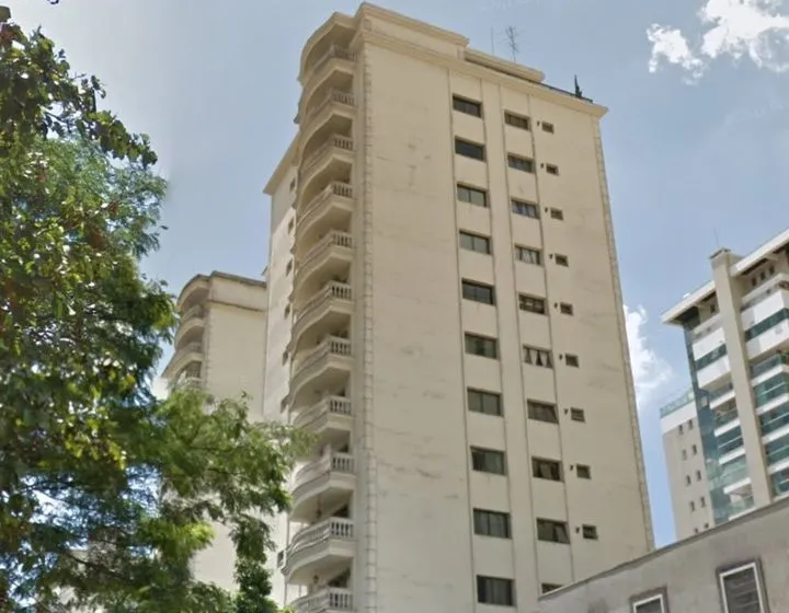 Condomínio Mansão Das Camélias Campo Belo em São Paulo