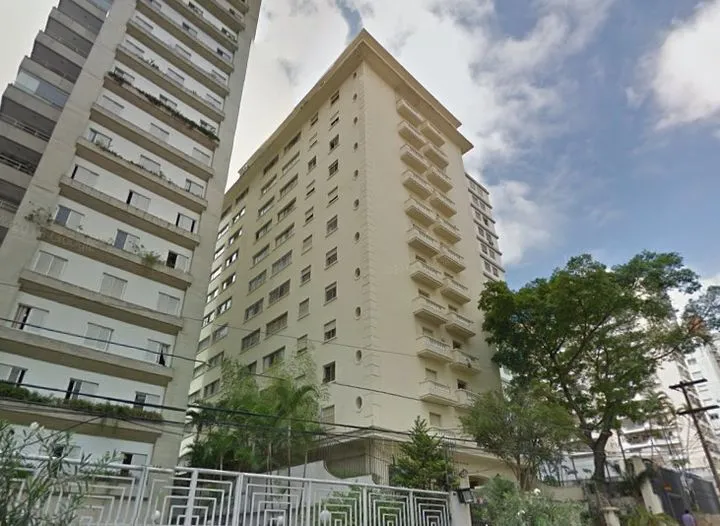Condomínio Mansão Tour De Pin em São Paulo