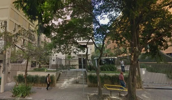 Condomínio Mediterranee Jardim América 932 em São Paulo