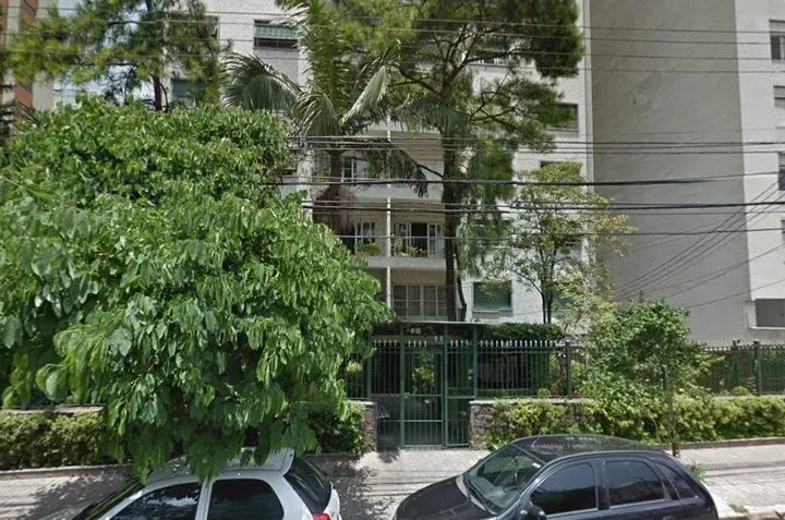 Condomínio Nicola Parbelli Pinheiros em São Paulo