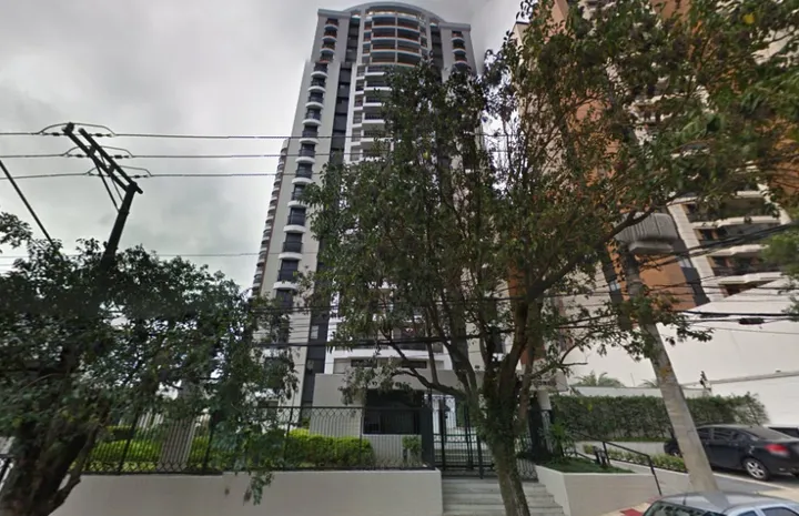 Condomínio Outeiro Das Flores Alto Da Lapa em São Paulo