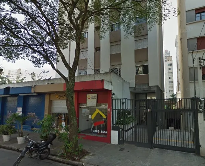 Condomínio Oyapok E Chuí Pinheiros em São Paulo
