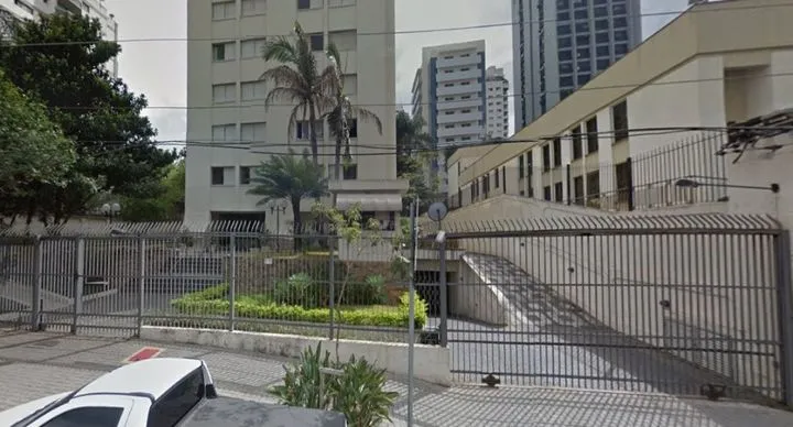 Condomínio Palacete Alcobaça em São Paulo