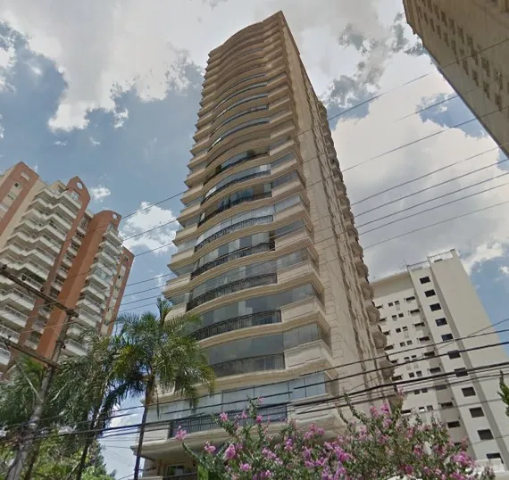 Condomínio Piazza Della Fortezza Moema em São Paulo