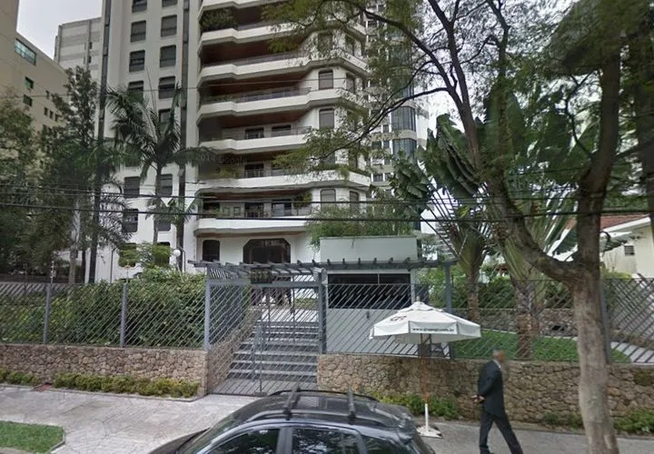 Condomínio Piazza DI Spagna Vila Nova Conceição em São Paulo