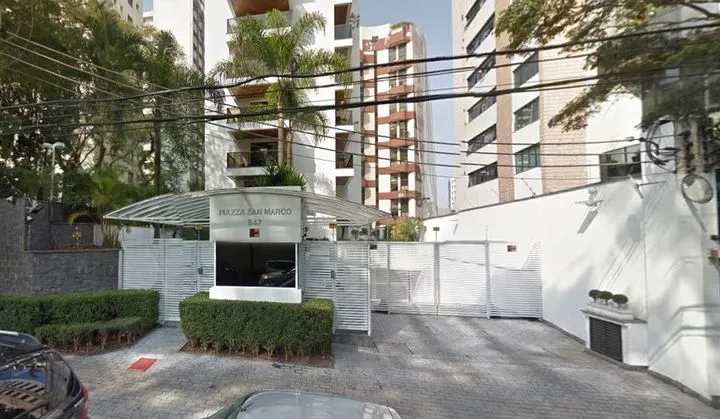 Condomínio Piazza San Marco Vila Nova Conceição em São Paulo