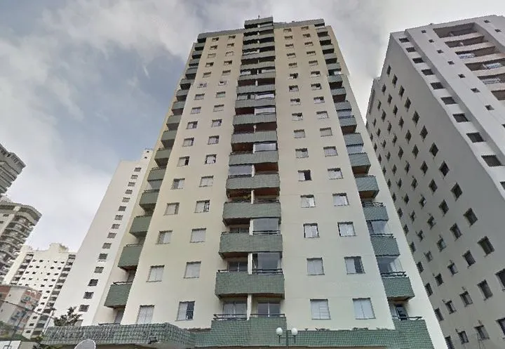 Condomínio Plaza Athénée Saúde em São Paulo