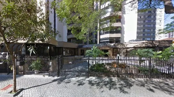 Condomínio Plaza De Catalunya Moema em São Paulo