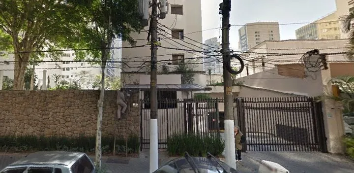Condomínio Plaza Mayor Vila Nova Conceição em São Paulo