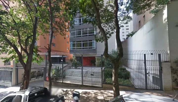 Condomínio Poliana Bela Vista em São Paulo