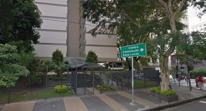 Condomínio Praia De Itaparica Higienópolis em São Paulo