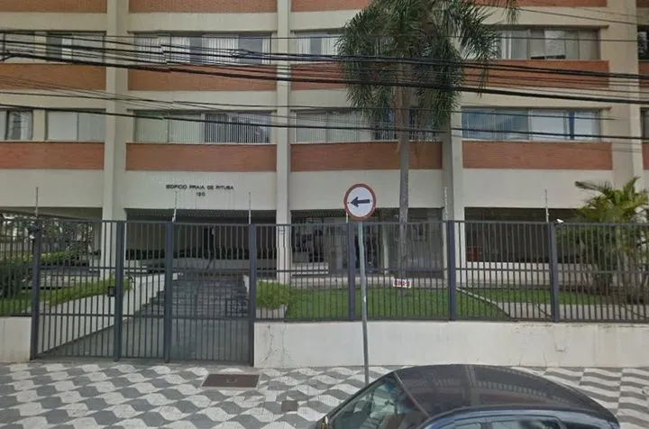 Condomínio Praia De Pituba Pinheiros em São Paulo