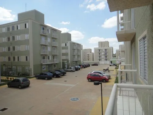 Condomínio Residencial Monaco Guaianzes em São Paulo