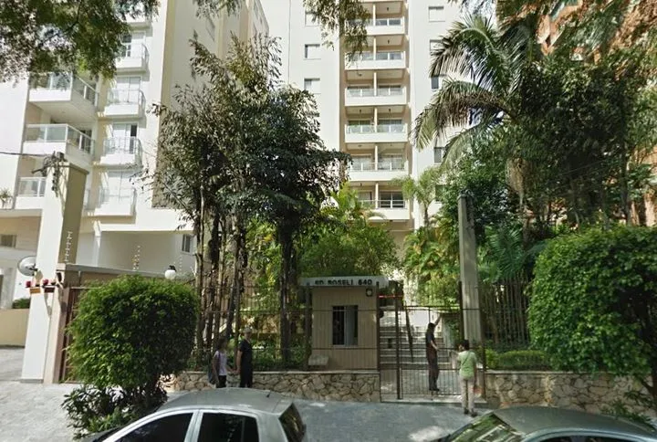 Condomínio Roseli Pinheiros em São Paulo