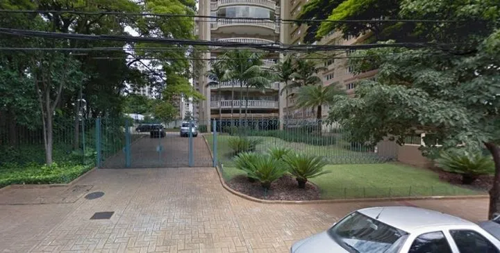 Condomínio Royal Garden Jardim Europa em São Paulo