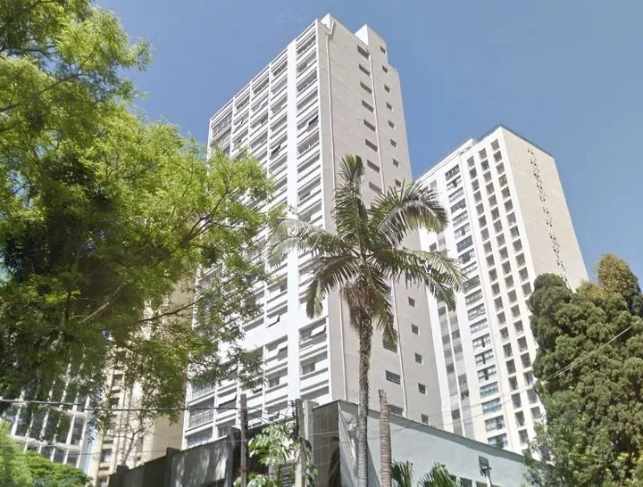 Condomínio Saint Tropez Bela Vista em São Paulo