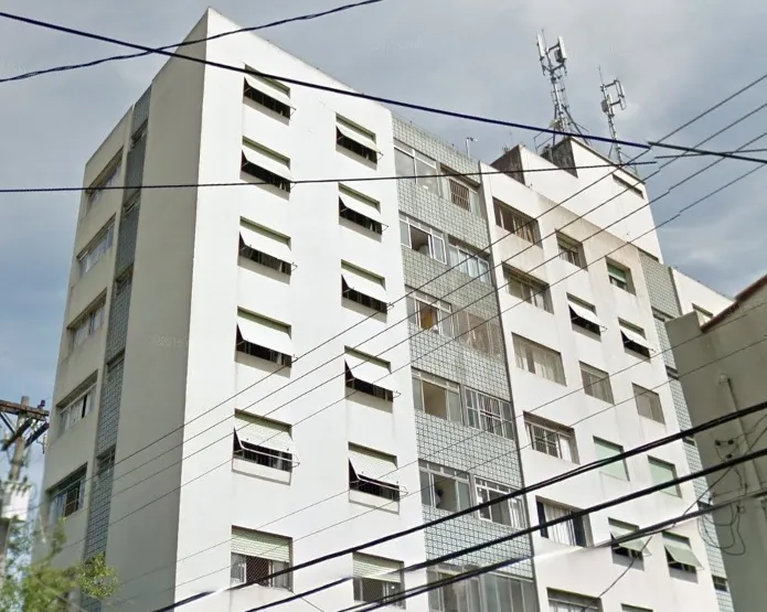 Condomínio Santa Amélia Vila Romana em São Paulo