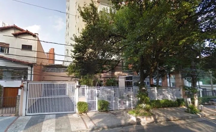 Condomínio Selma Pinheiros em São Paulo