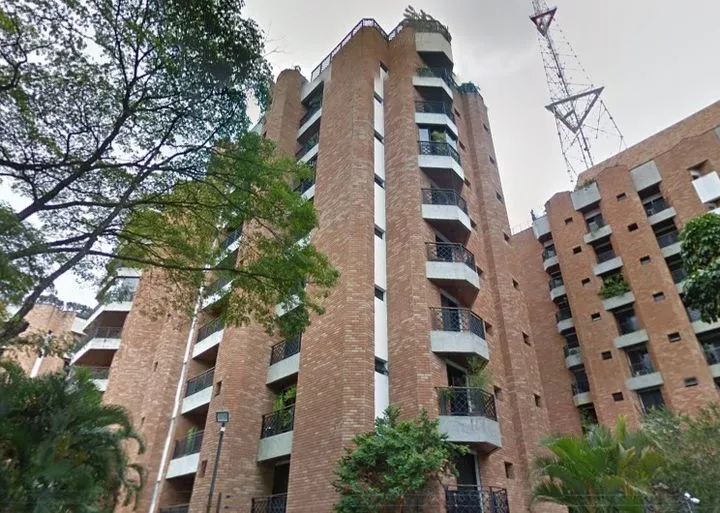 Condomínio Villa Inglesa I Alto De Pinheiros em São Paulo
