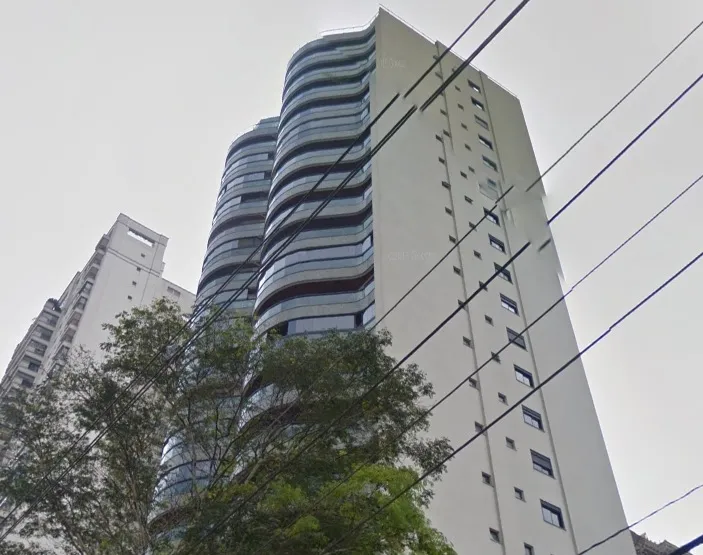 Condomínio Villa Lanzuolo em São Paulo