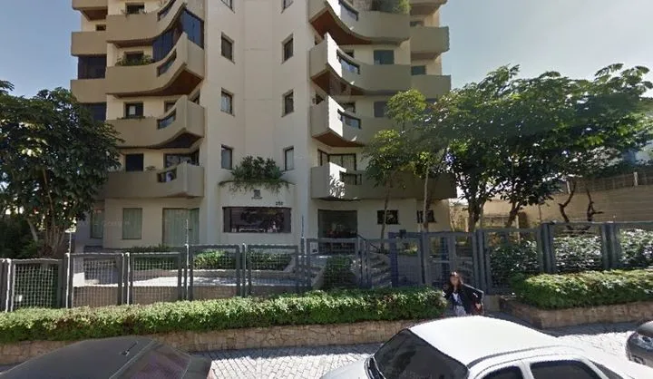 Condomínio Villa Pallaggi Campo Belo em São Paulo