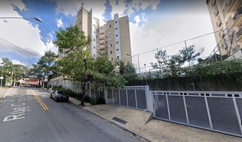 Condomínio Alameda Do Cha em São Paulo
