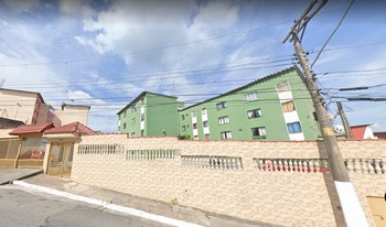 Condomínio Caviunas Iii em São Paulo