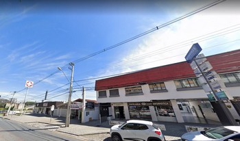 Condomínio Centro Comercial Cristo Rei em Curitiba