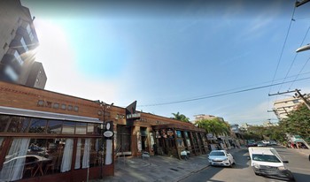 Condomínio Centro Comercial Nova Olaria em Porto Alegre