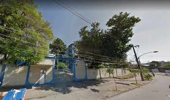Condomínio Centro Comunitario Recanto Do Camboata em Rio De Janeiro