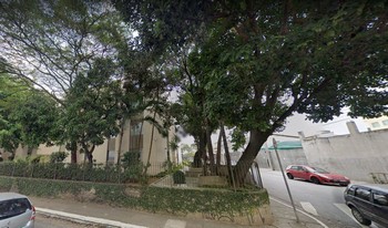 Condomínio Conj Resid Eng Salles Malta Júnior em São Paulo