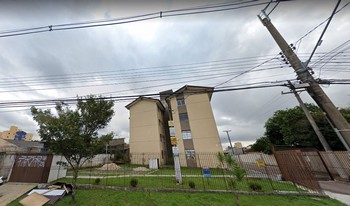 Condomínio Conjunto Moradias Fernando De Noronha em Curitiba