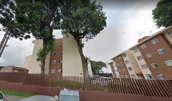 Condomínio Conjunto Residêncial Araxá em Curitiba
