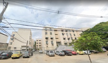 Condomínio Conjunto Residêncial Carlos Gomes em Rio De Janeiro