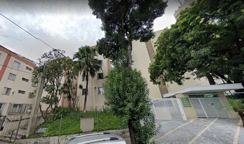 Condomínio Conjunto Residêncial Chemin em São Paulo