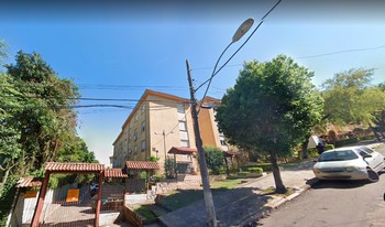 Condomínio Conjunto Residêncial Cristal em Porto Alegre