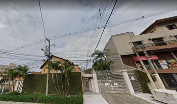 Condomínio Conjunto Residêncial Esmeralda em Curitiba