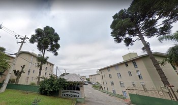 Condomínio Conjunto Residêncial Fazendinha em Curitiba