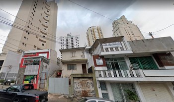 Condomínio Conjunto Residêncial Fernanda em São Paulo