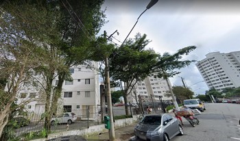 Condomínio Conjunto Residêncial Jardim Celeste em São Paulo