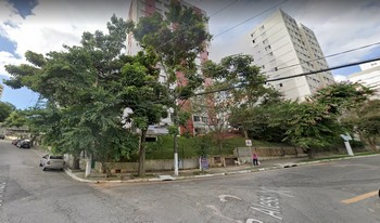 Condomínio Conjunto Residêncial Jardim Celeste Ii em São Paulo