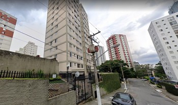 Condomínio Conjunto Residêncial Jardim Celeste Iv em São Paulo