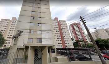 Condomínio Conjunto Residêncial Jardim Celeste Vii em São Paulo