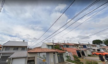 Condomínio Conjunto Residêncial Jardim Florença em Curitiba