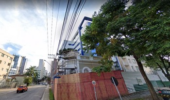 Condomínio Conjunto Residêncial Leblon em Curitiba
